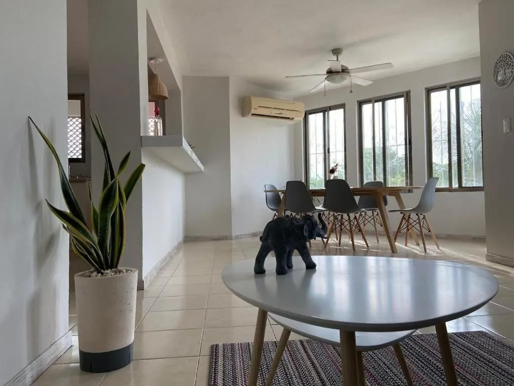 Holiday home Hermoso Condominio Recien Remodelado Con Alberca Y Super Ubicacion Cancun Mexico